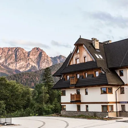 Апарт-готель Royal Hill 3*